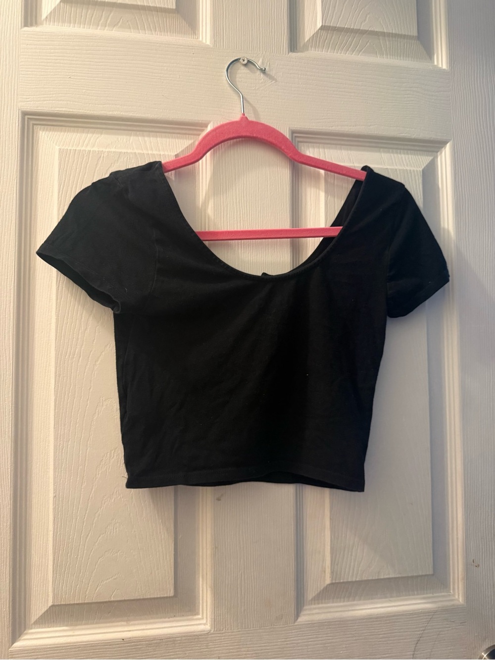 Aeropostale Black Scoop Neck Crop Top